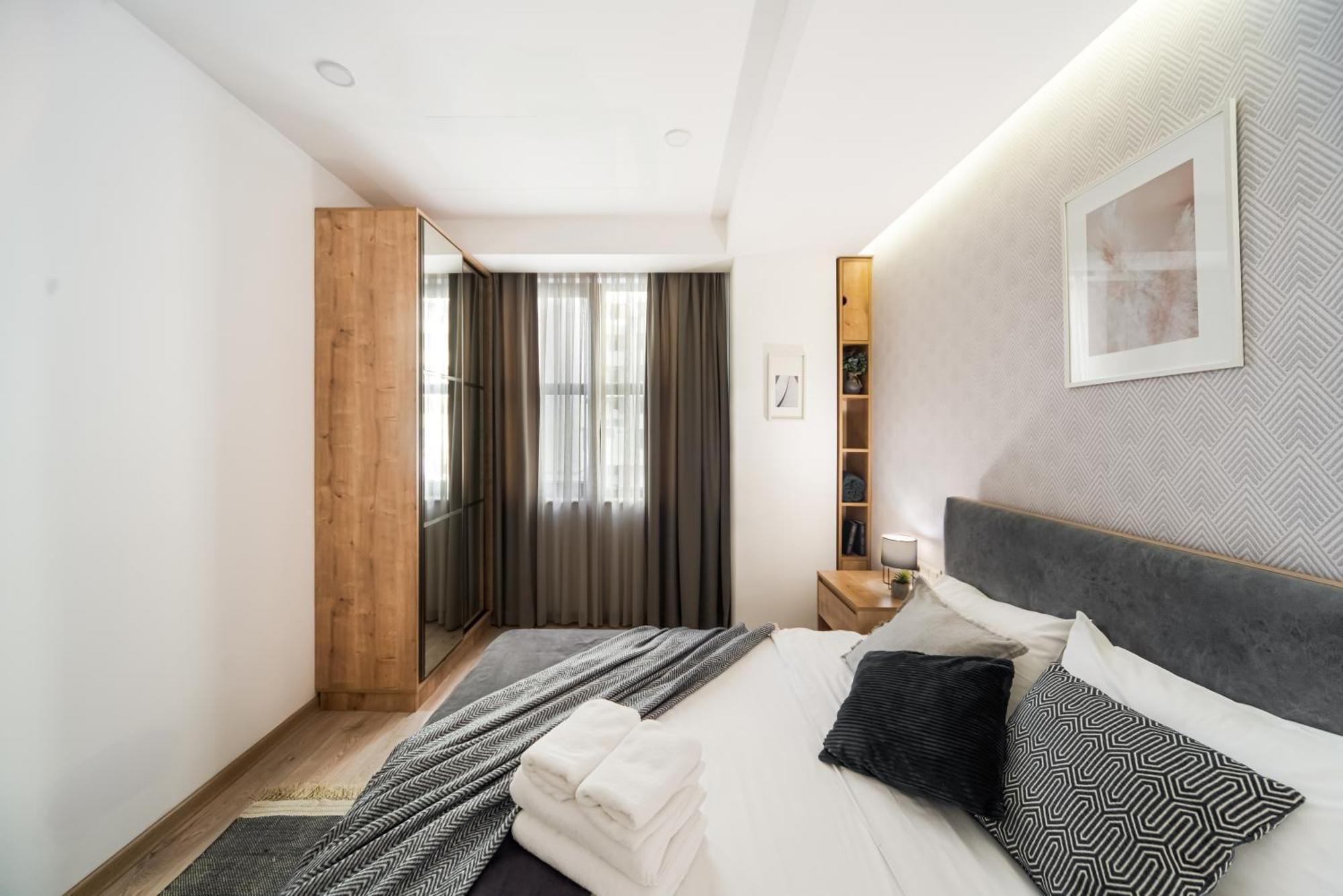 Thames Apartment By Downtown Inn, City Center Ереван Экстерьер фото